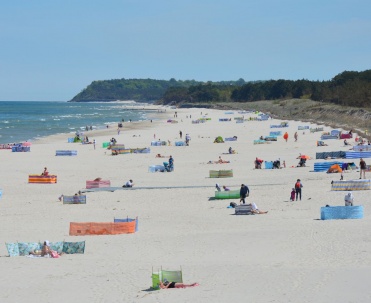 Na plaży w Karwi nawet w sezonie nie jest tłoczno.